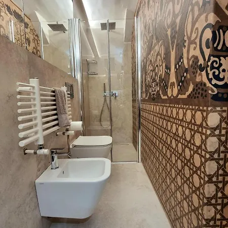 Hidden Gem With Private Gardin - Spacious 2br Apartman Firenze